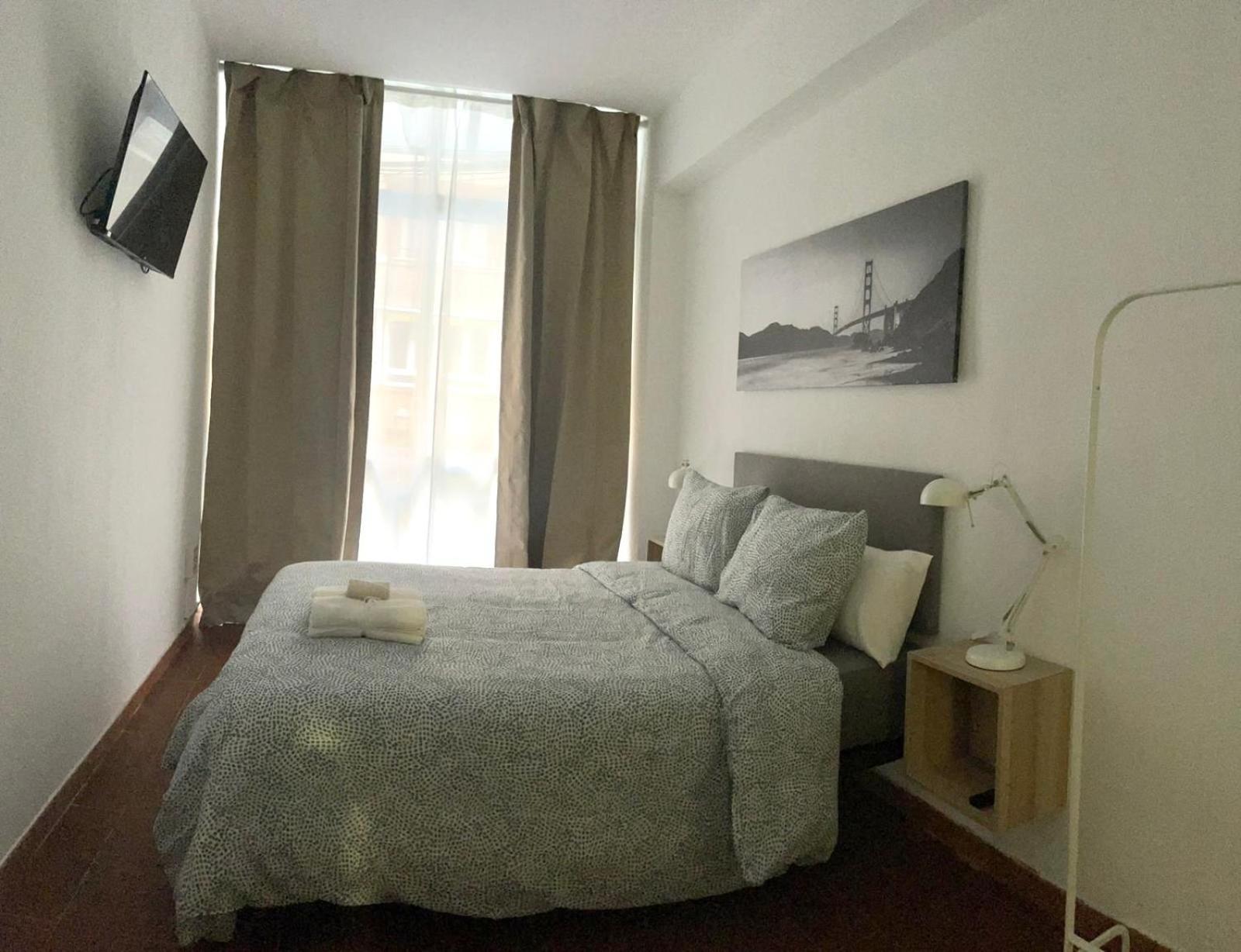 Rooms Caceres Мадрид Екстер'єр фото