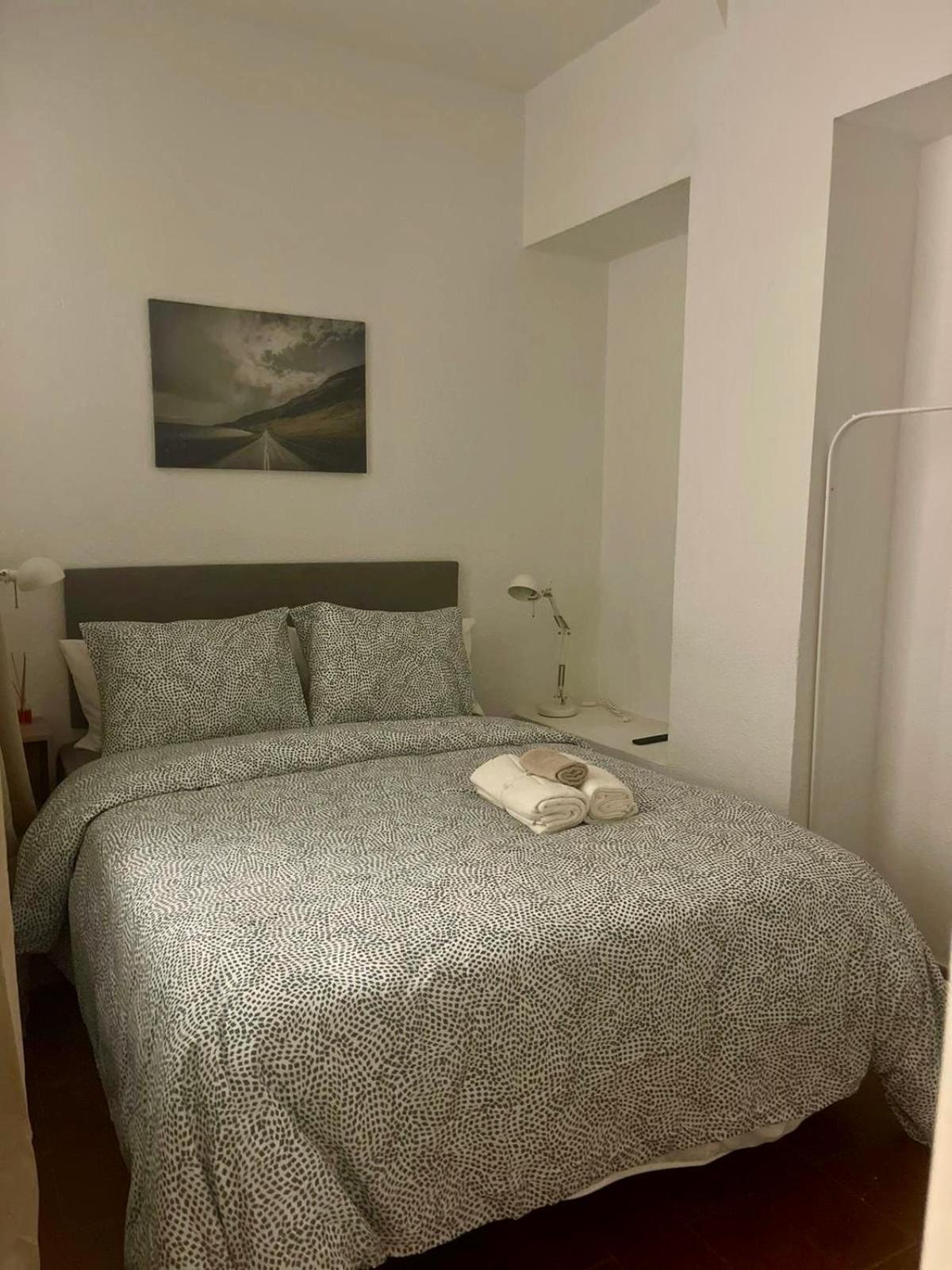 Rooms Caceres Мадрид Екстер'єр фото