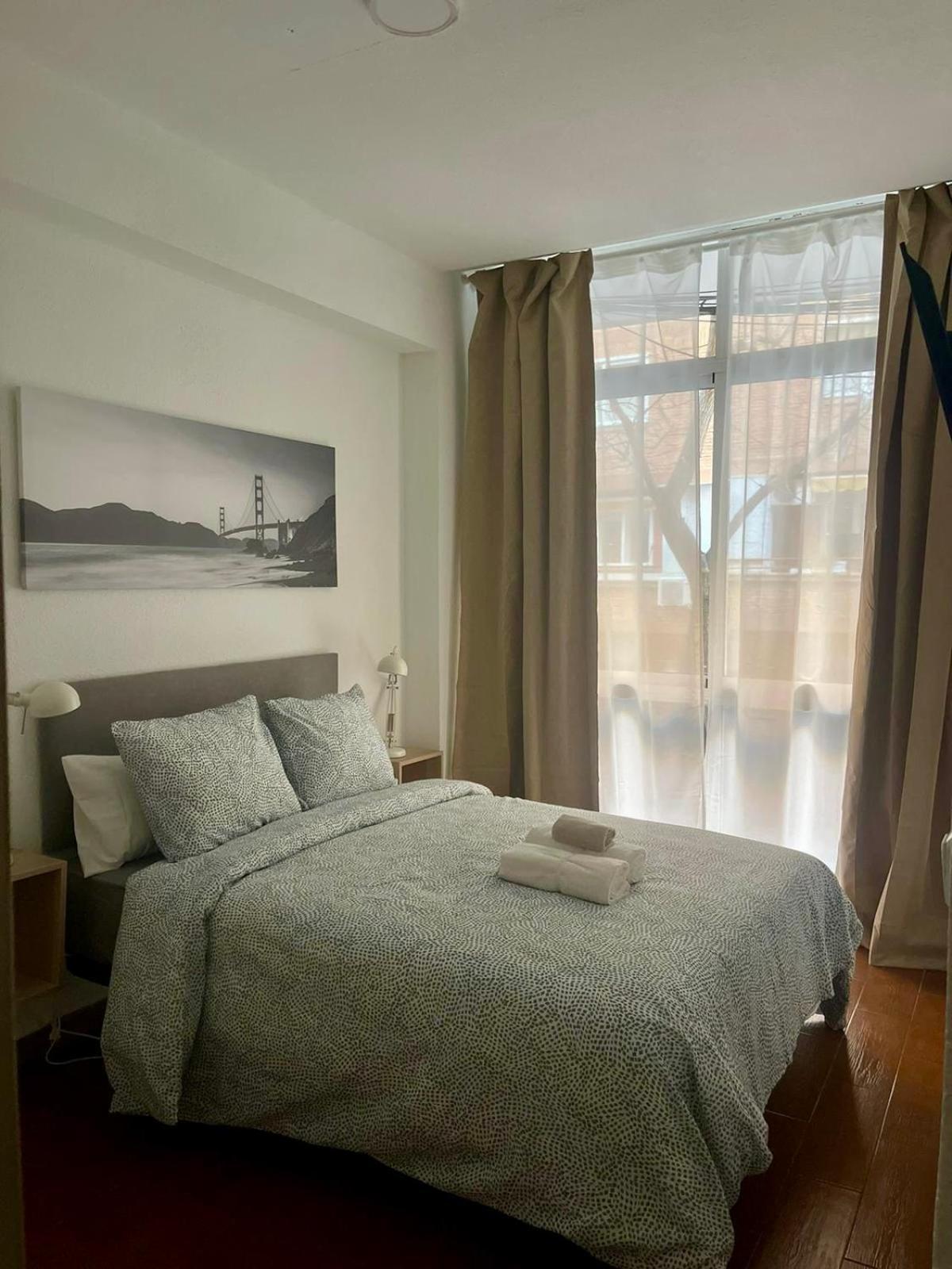 Rooms Caceres Мадрид Екстер'єр фото